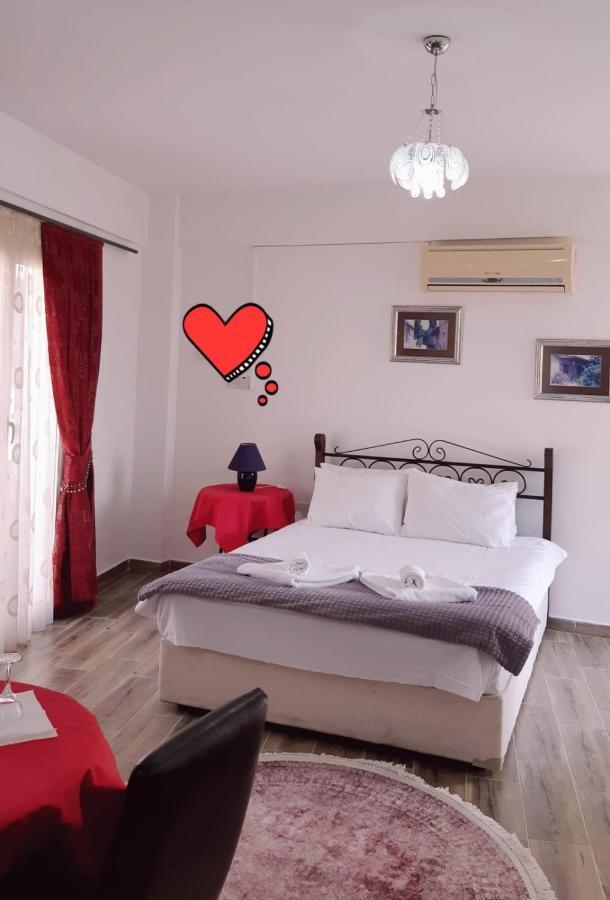 Malia Holiday Let 파마구스타 외부 사진